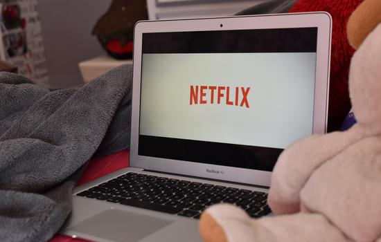 Netflix ha anunciado que cerrará las cuentas compartidas este trimestre.