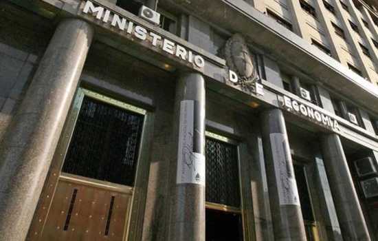 La economía ya utilizó el 37,4% de los US$ 1.000 millones para recomprar bonos